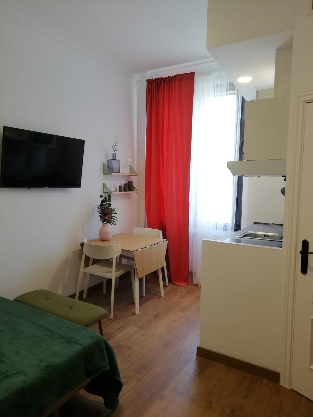 Hotel apartamentowy Smartr Gran Via 47 Madryt